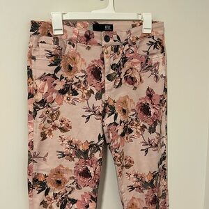 Kut from the Kloth Lauren Crop Straight Leg Pink Floral Pants Size 8